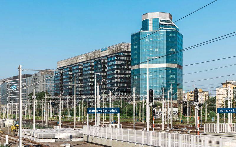 Na co zwrócić uwagę, szukając biura do wynajęcia w Warszawie